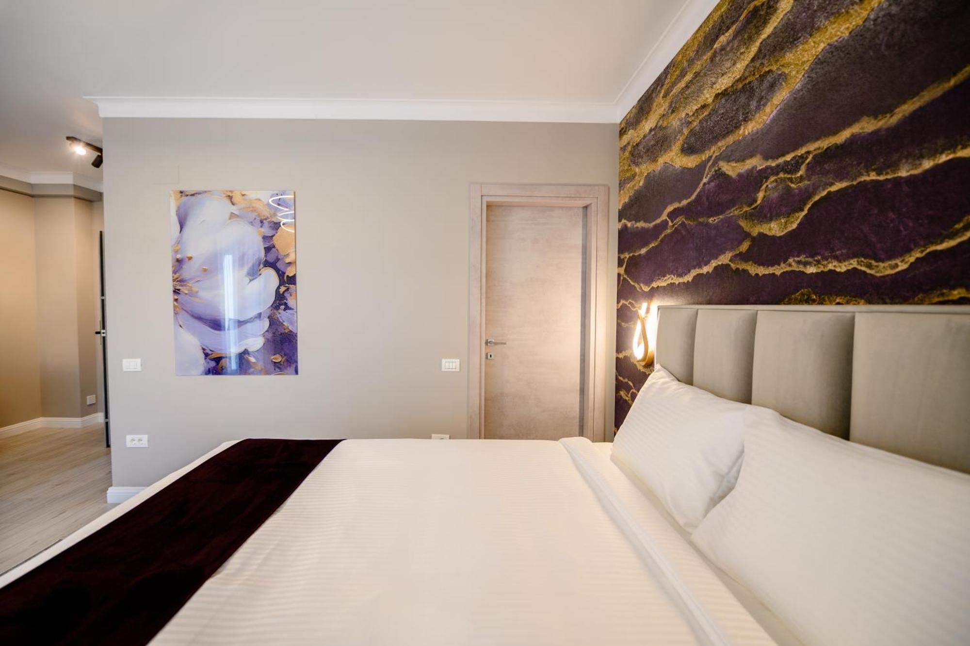 Elitte Inn & Suites Roşu 外观 照片