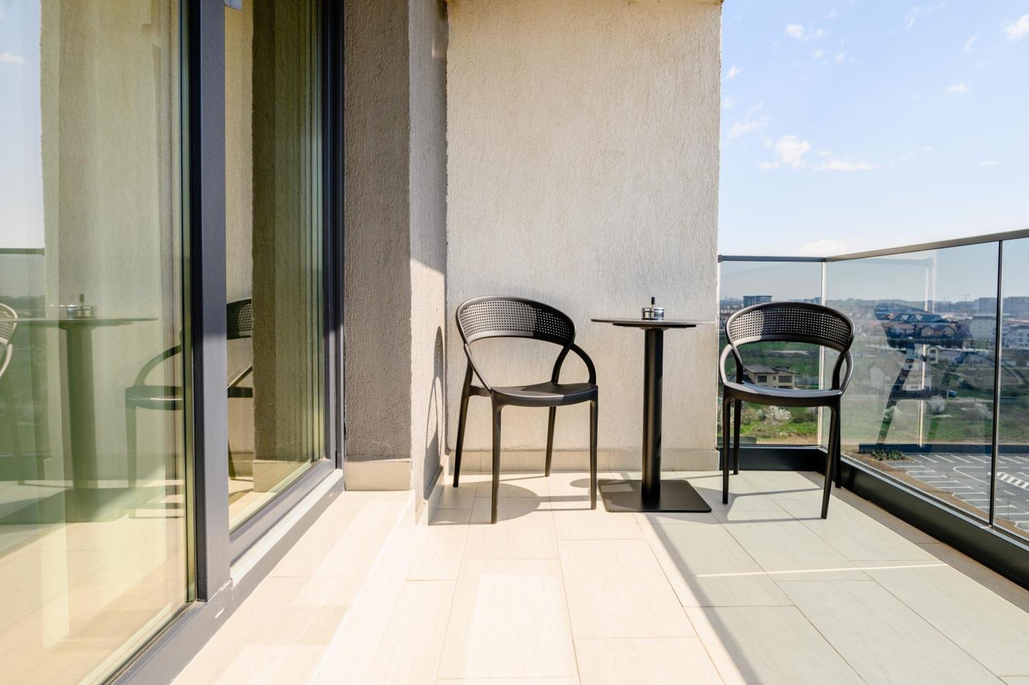Elitte Inn & Suites Roşu 外观 照片