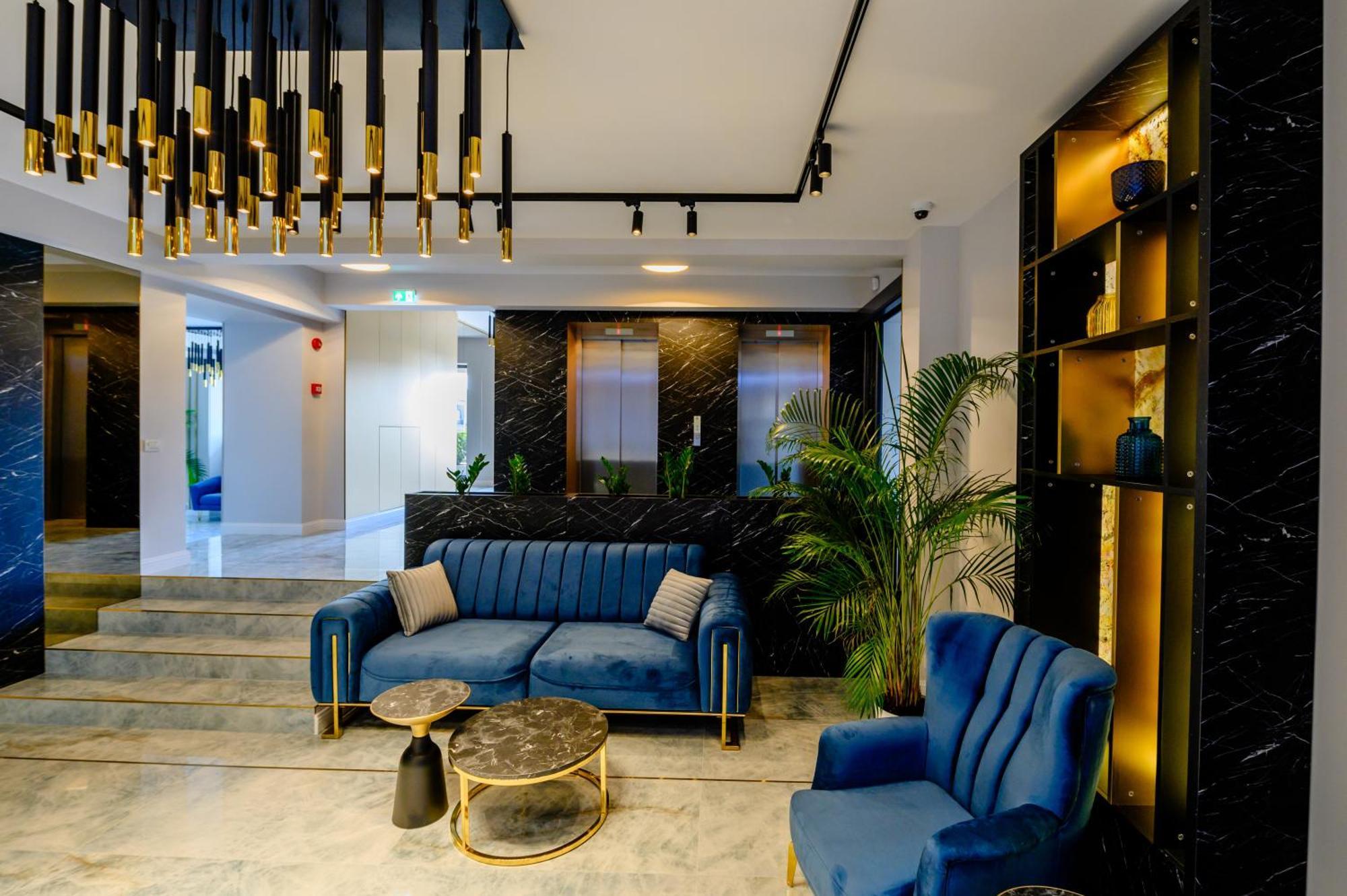 Elitte Inn & Suites Roşu 外观 照片