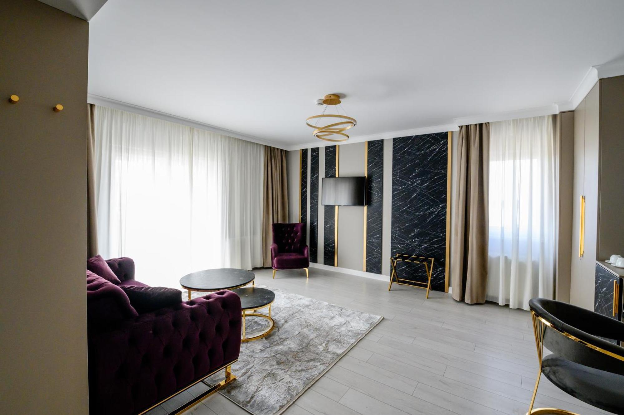 Elitte Inn & Suites Roşu 外观 照片