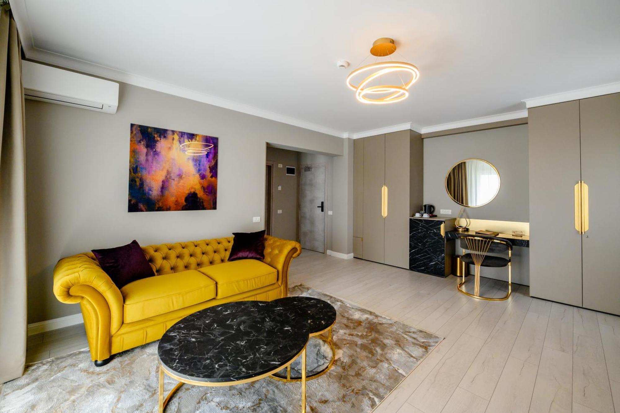 Elitte Inn & Suites Roşu 外观 照片