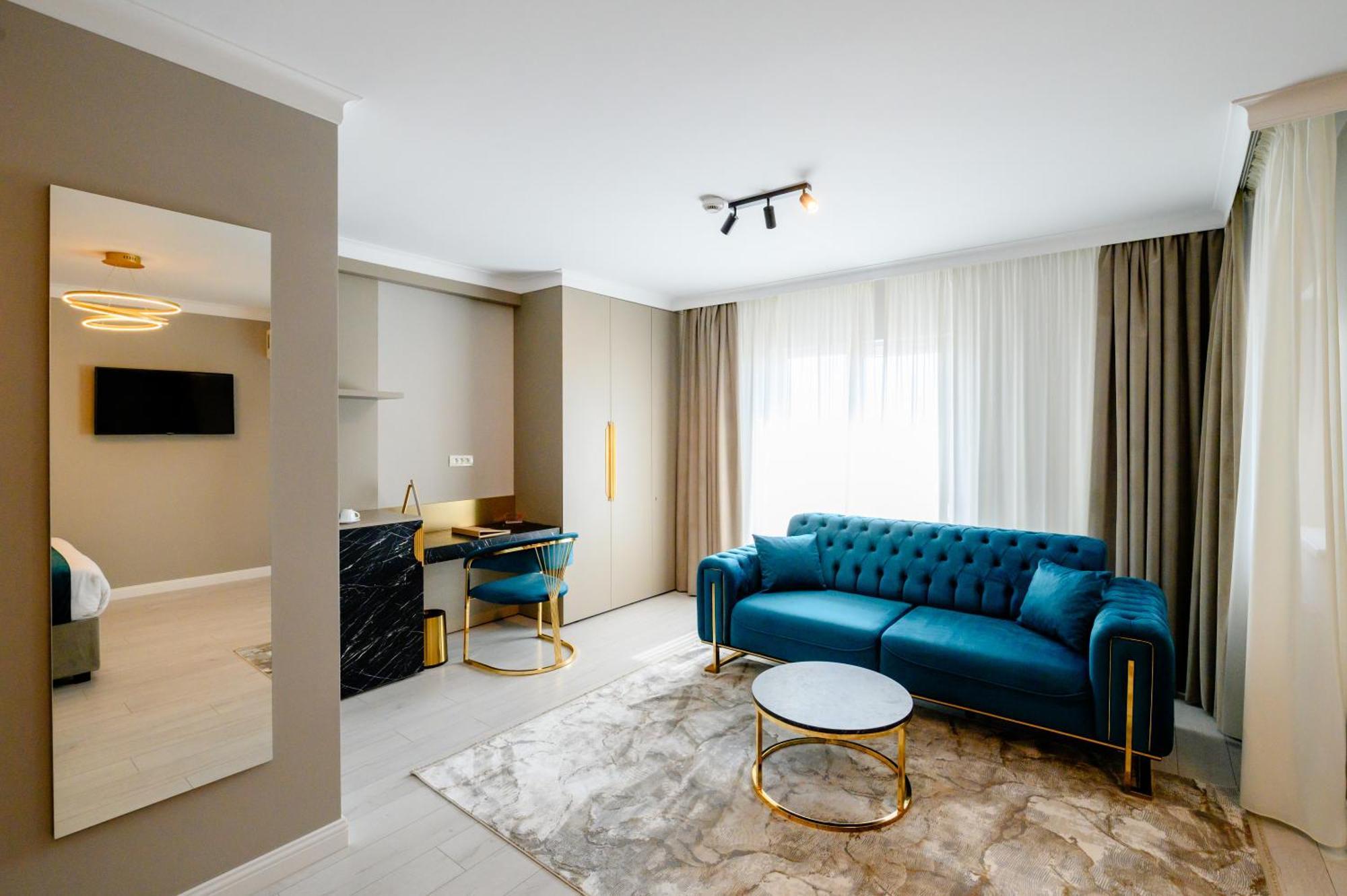 Elitte Inn & Suites Roşu 外观 照片